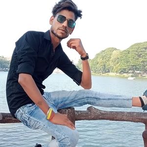 Meet your Posher, Udaysinghu